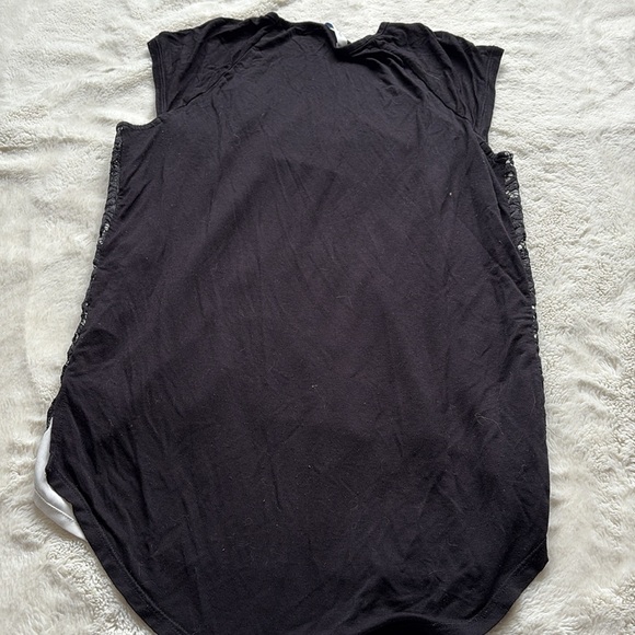 Ricki’s Black Lace Overlay Blouse | High-Low Layered Cap Sleeve Top Size XS - Picture 4 of 5